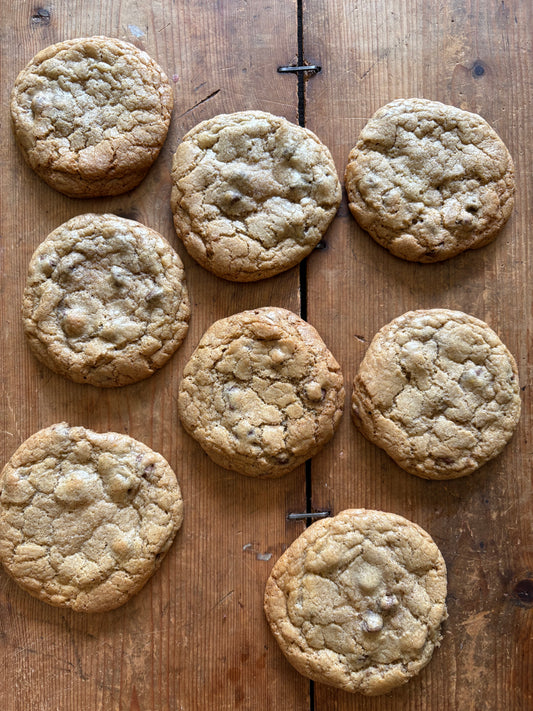 Organic chocolate chip cookies
