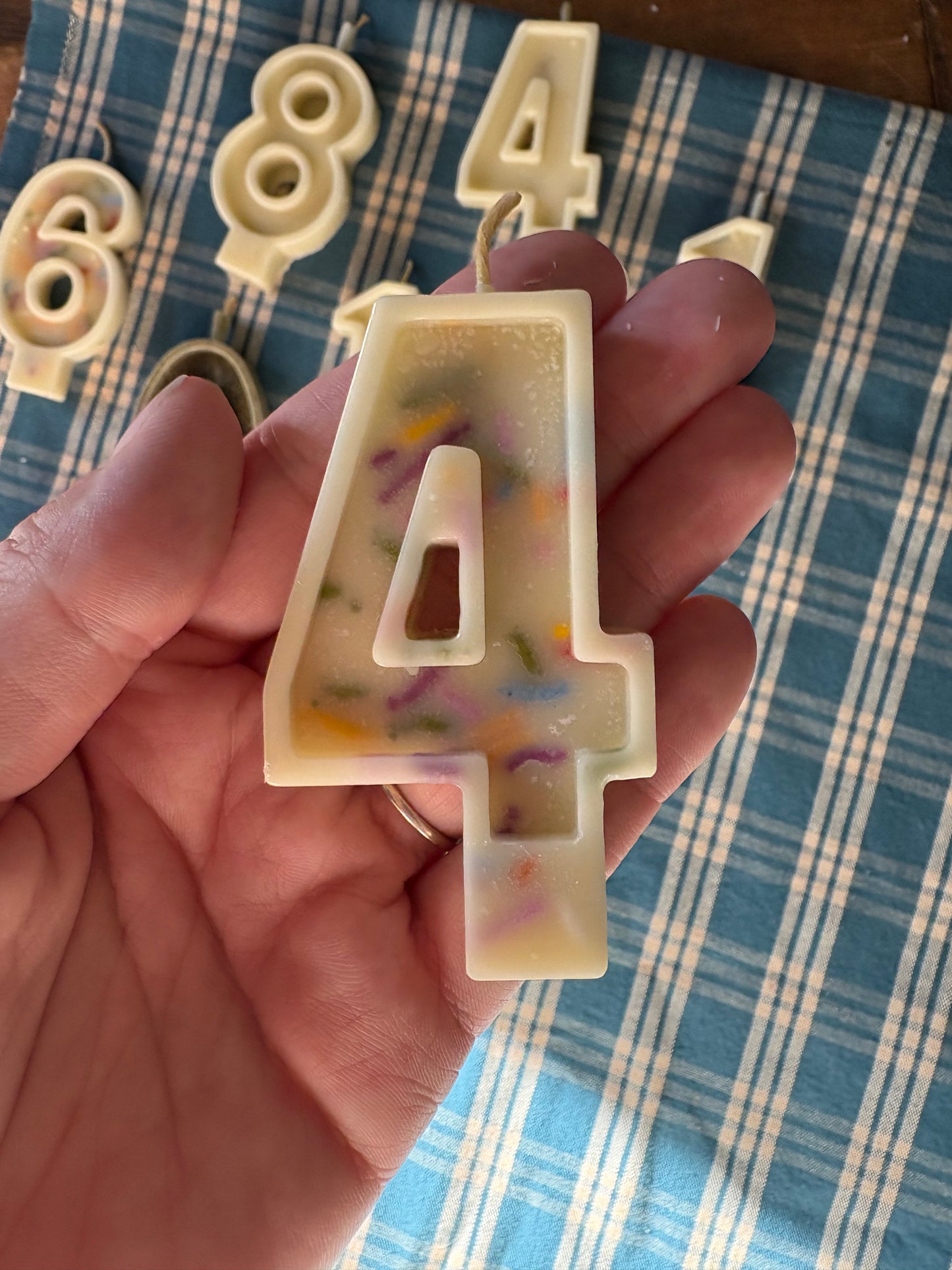 Beeswax number candle