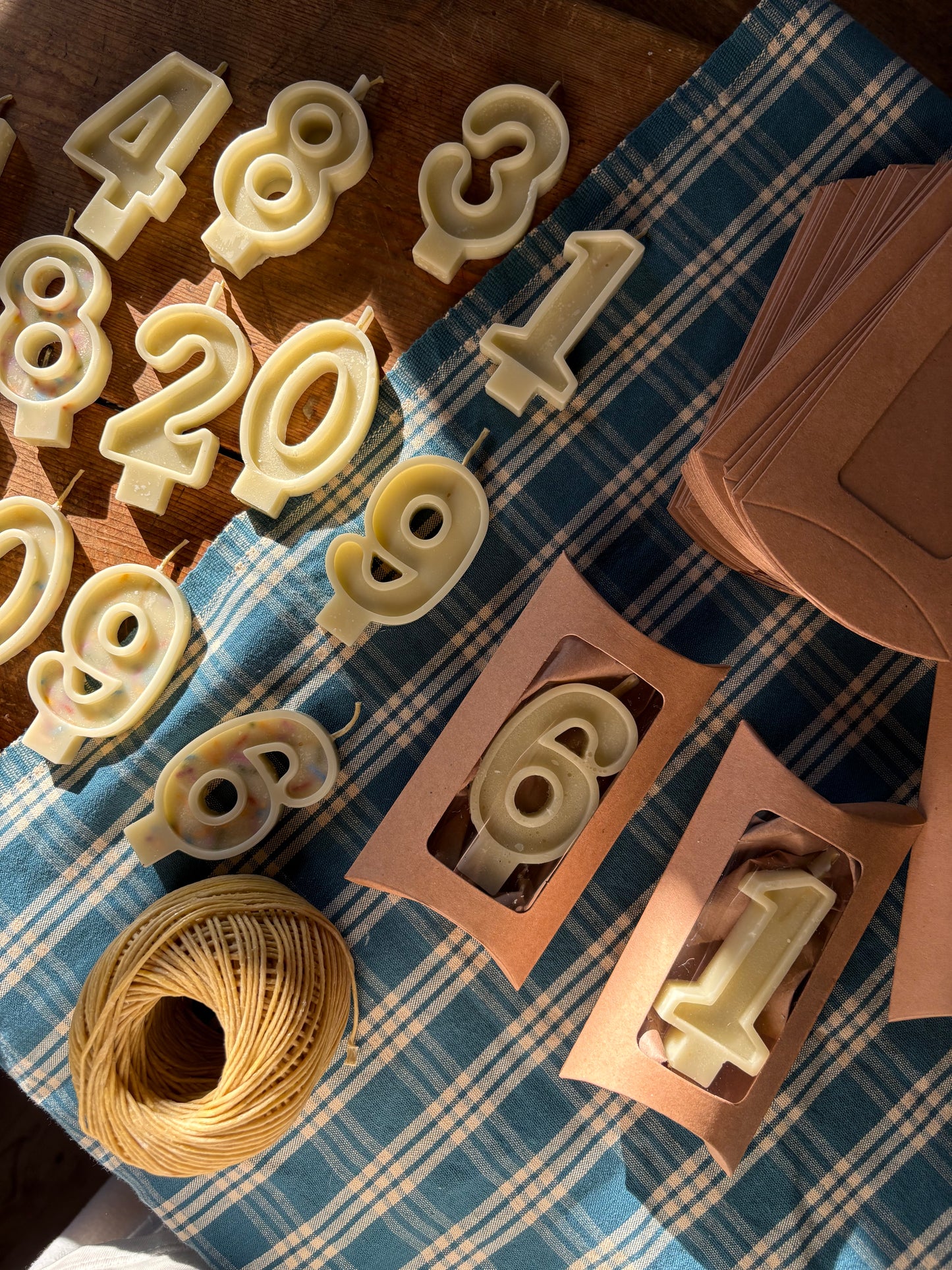 Beeswax number candle